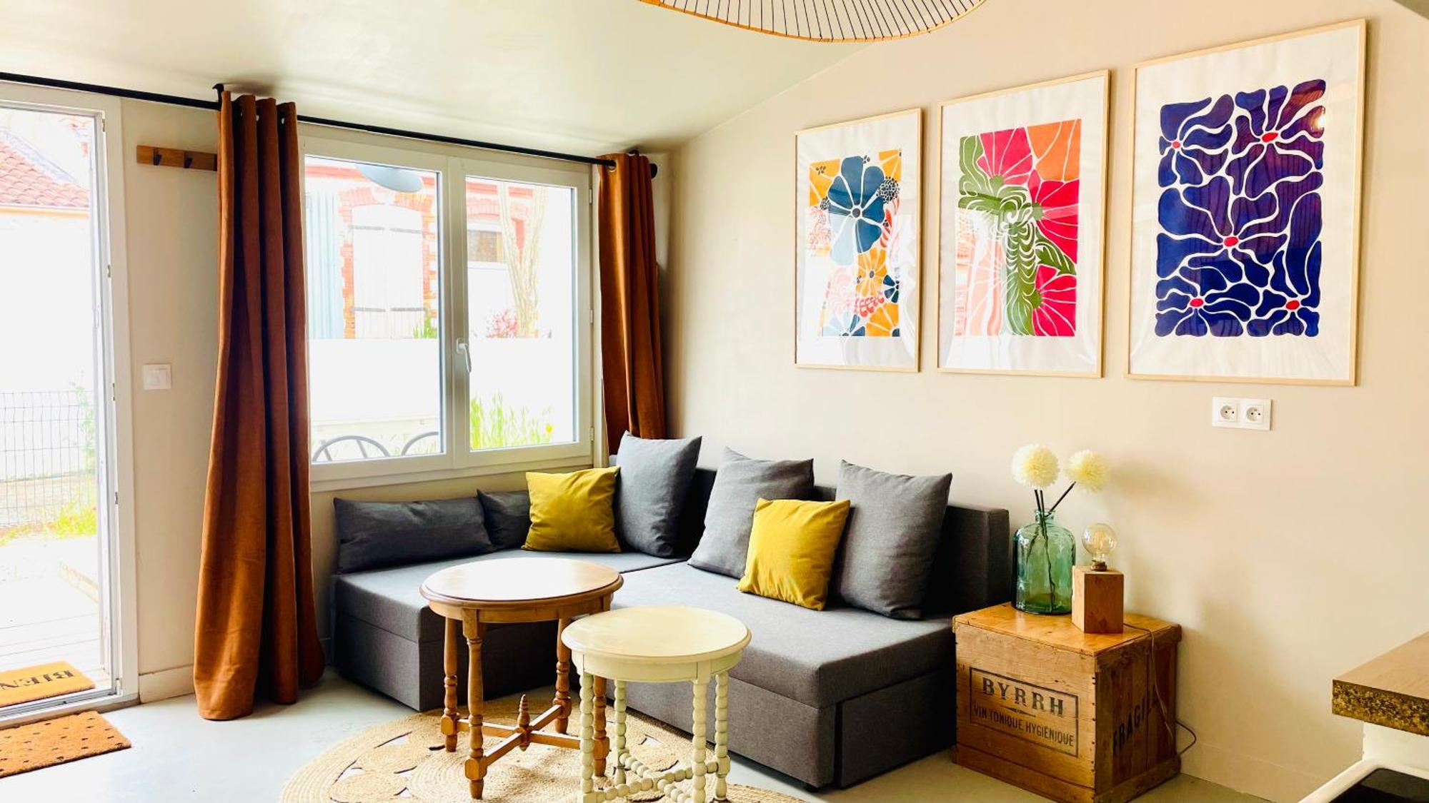Petite Maison En Bord De